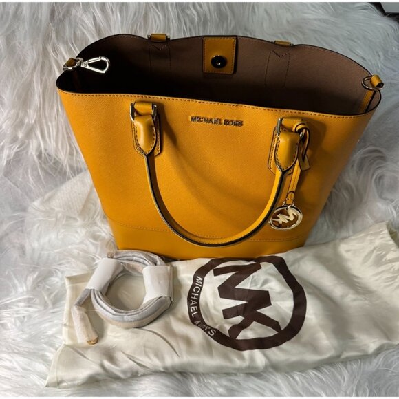 Michael Kors Trista Large Saffiano Leather Tote In Marigold Yellow With Logo Cha - Picture 1 of 7